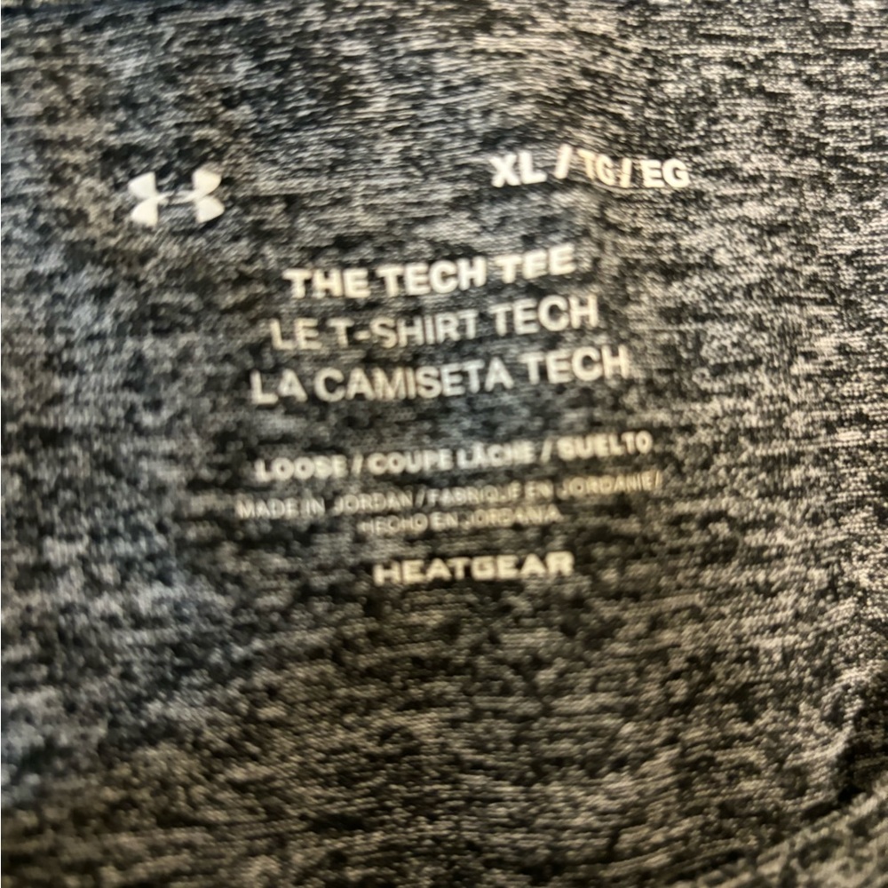 Under Armour tech tee xl like new